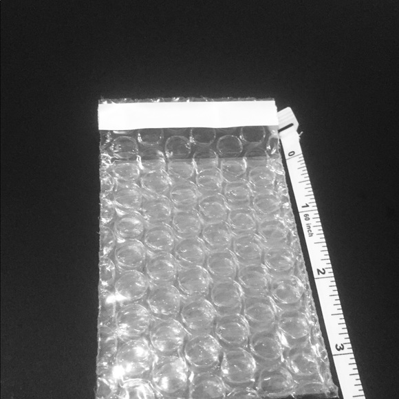 (5) 3” x 3.5” Bubble Wrap Self Adhesive Pouches - Picture 4 of 4
